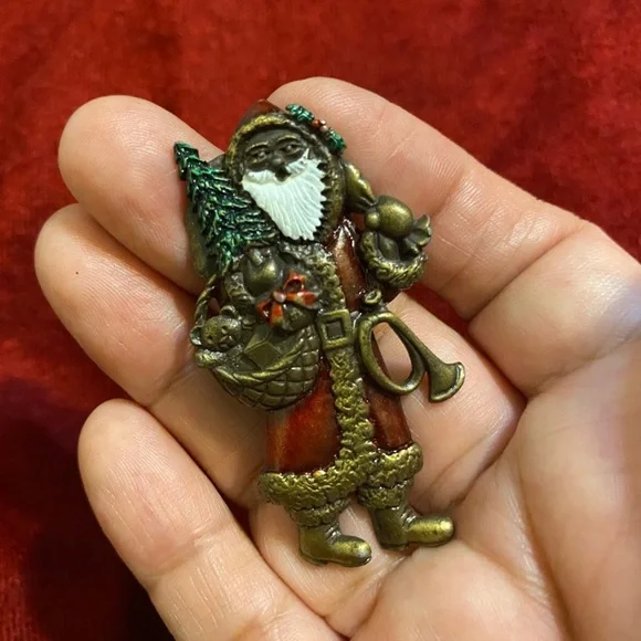 JJ vintage Santa Claus brooch - Picture 4 of 5